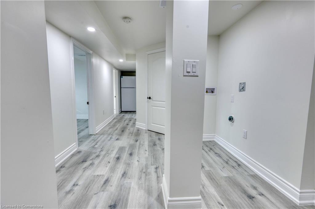 130 Clarence Street Property Photo 26