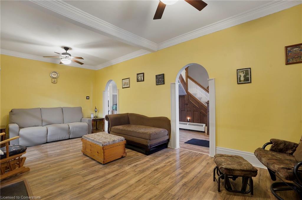 66 King Street E Property Photo 9