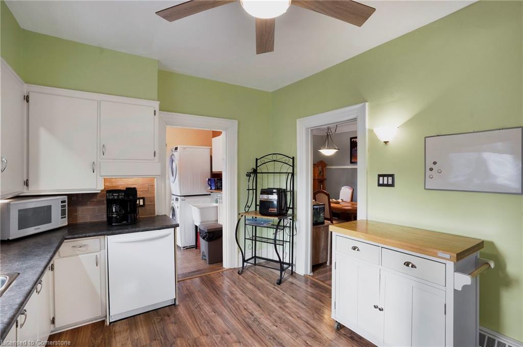 66 King Street E Property Photo 15