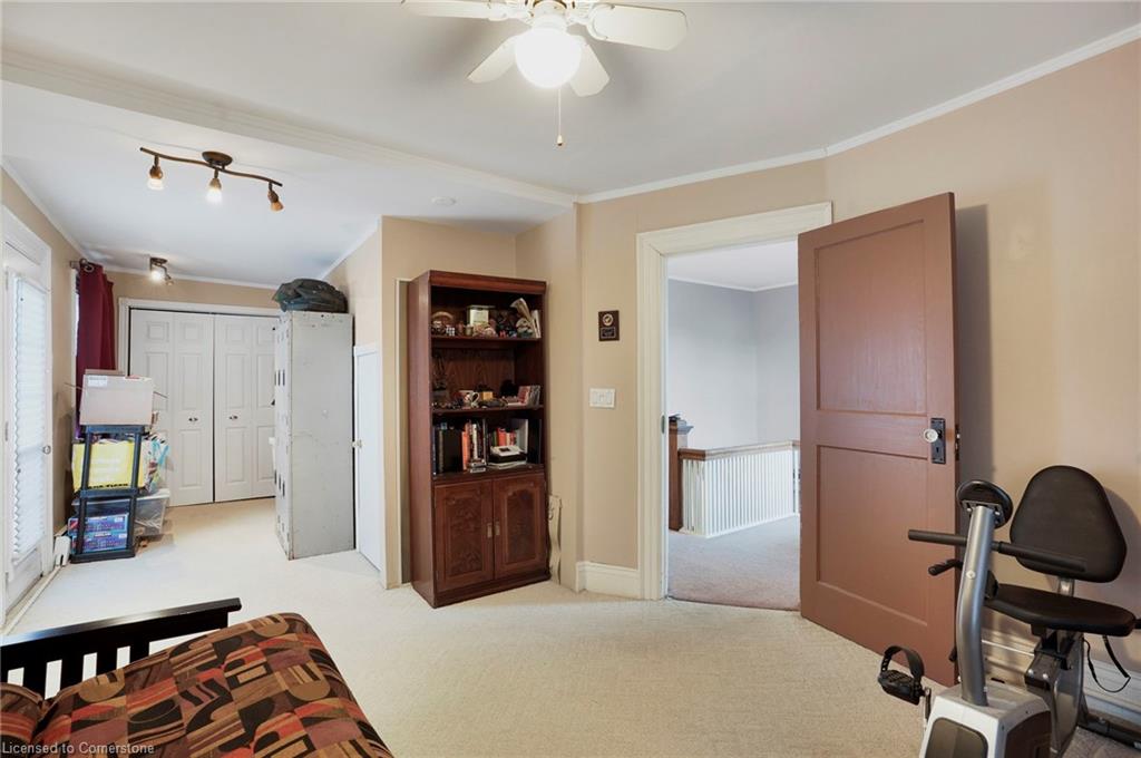 66 King Street E Property Photo 22
