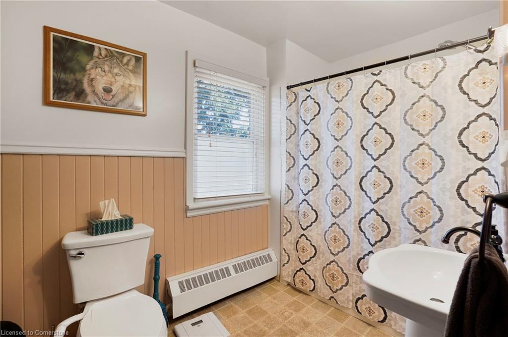 66 King Street E Property Photo 31