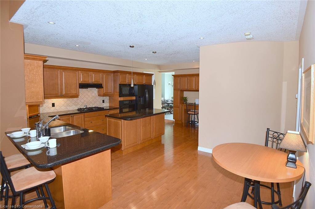 182 Valridge Drive Property Photo 17