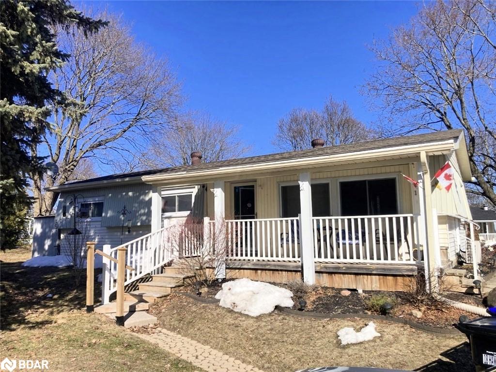 18 Hawthorne Drive Property Photo 1