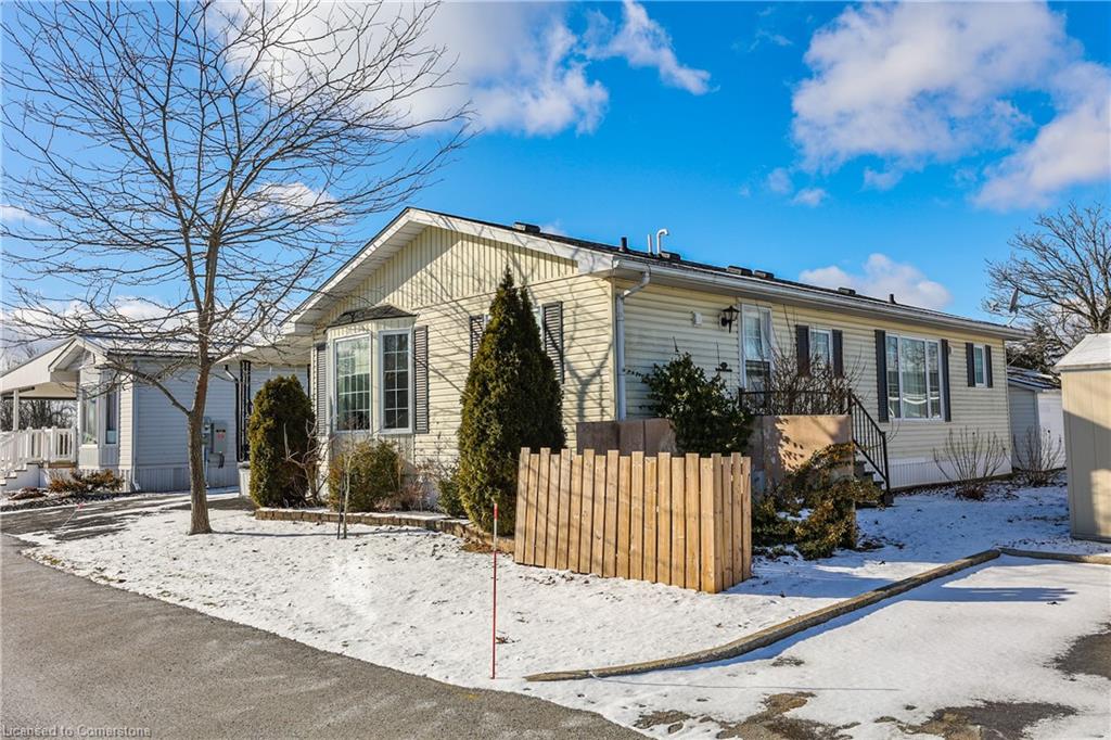 353-3033 Townline Road Property Photo 3