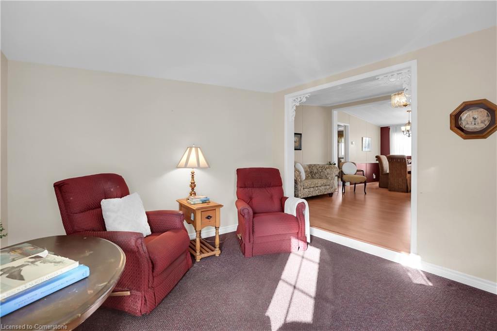 353-3033 Townline Road Property Photo 7