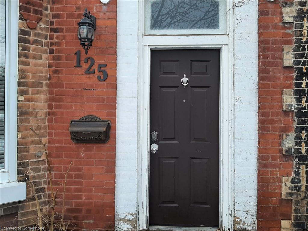 125 Charlotte Street Property Photo 4