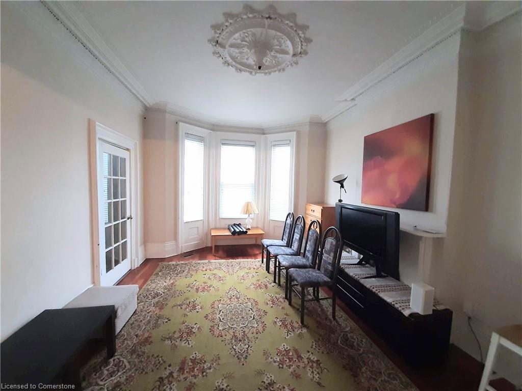 125 Charlotte Street Property Photo 10