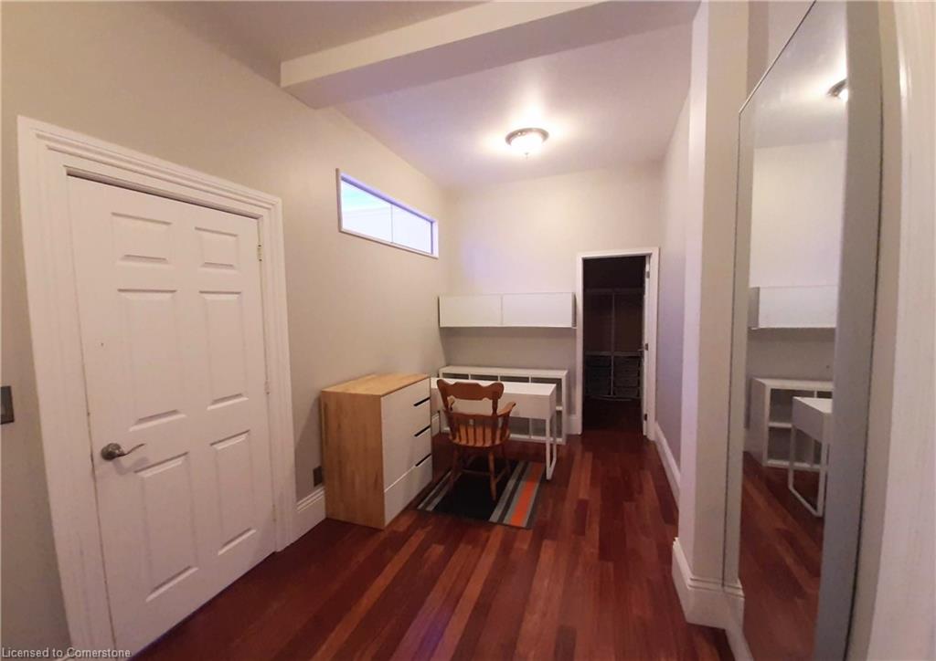 125 Charlotte Street Property Photo 37
