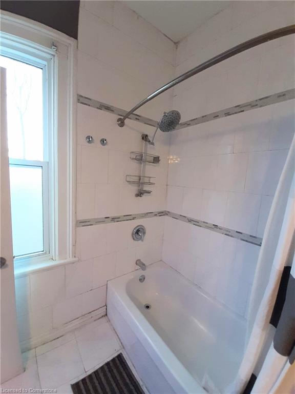 125 Charlotte Street Property Photo 41