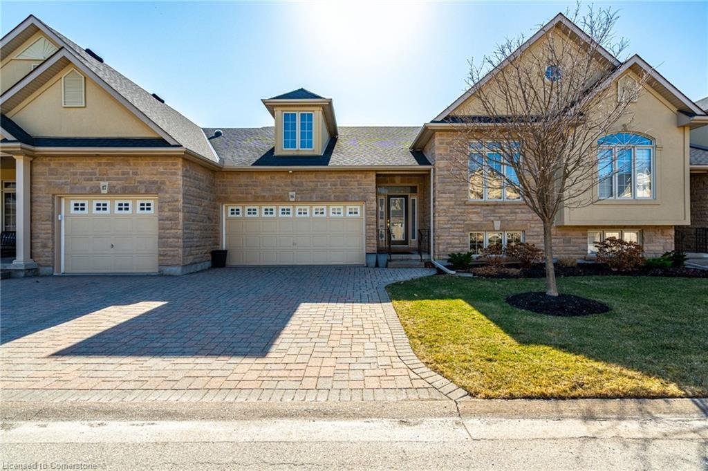 16-35 Scullers Way Property Photo