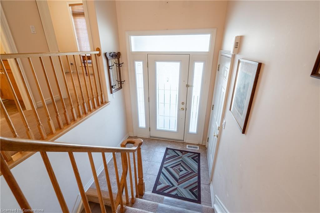 16-35 Scullers Way Property Photo 4