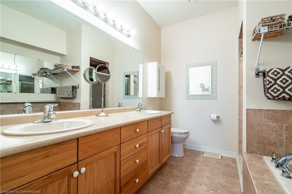 16-35 Scullers Way Property Photo 17