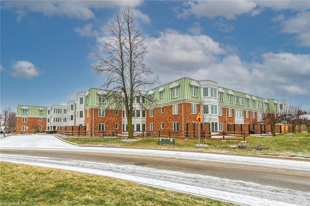216-3420 Frederick Avenue Avenue Property Photo 2
