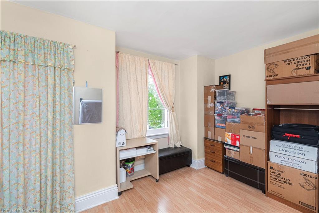 47 Clyde Street Property Photo 27