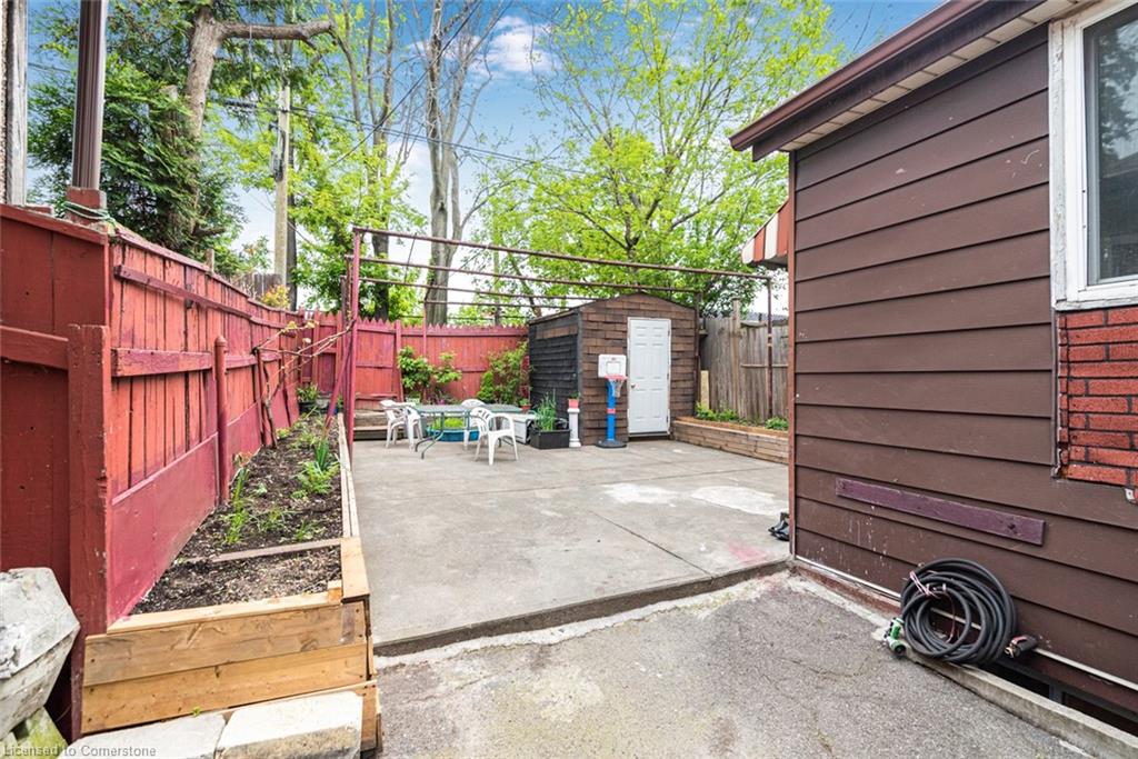 47 Clyde Street Property Photo 46