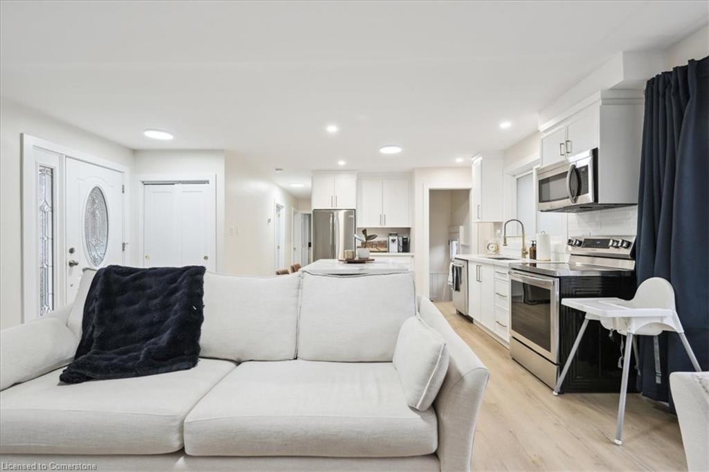 72 West 25th Street Property Photo 12