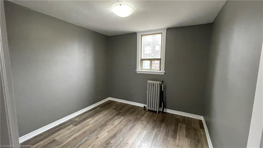 3-468 Main Street E Property Photo 6