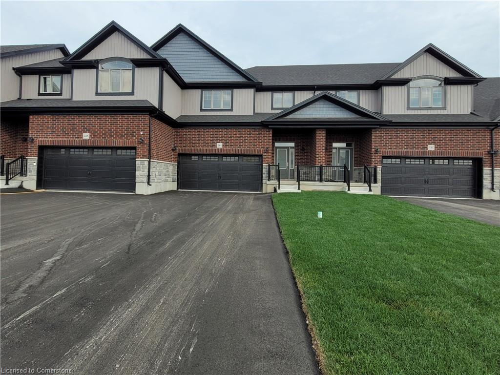 240 Applewood Street Property Photo 1