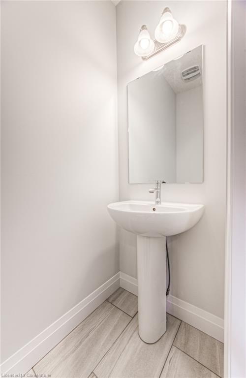 240 Applewood Street Property Photo 5