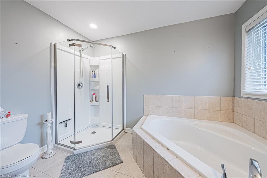 65 Glendarling Crescent Property Photo 14