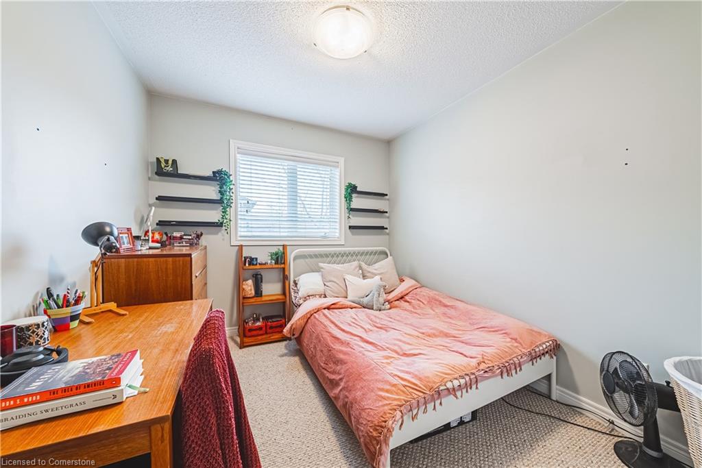 65 Glendarling Crescent Property Photo 16
