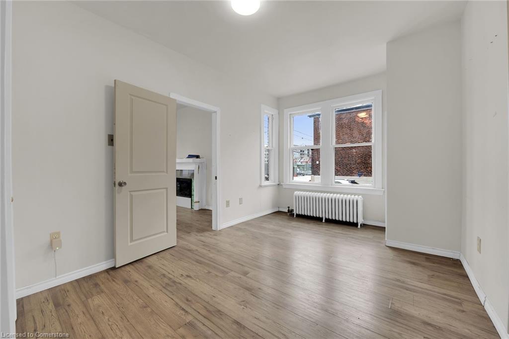 59 Cannon Street W Property Photo 10