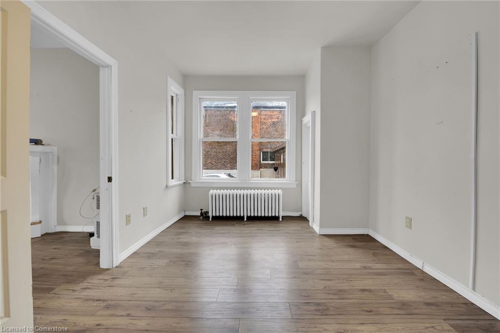 59 Cannon Street W Property Photo 11
