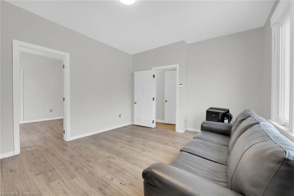 59 Cannon Street W Property Photo 15