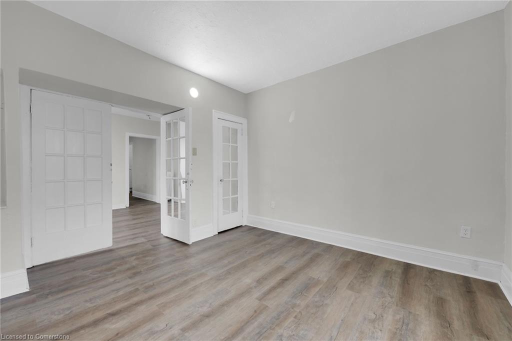 59 Cannon Street W Property Photo 25