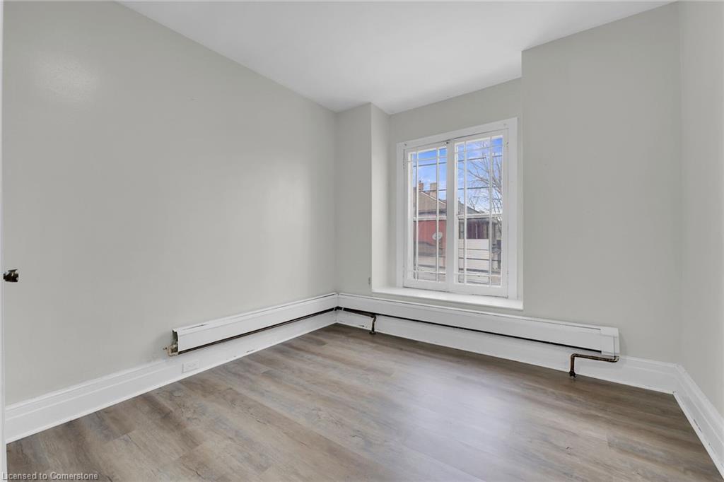 59 Cannon Street W Property Photo 26