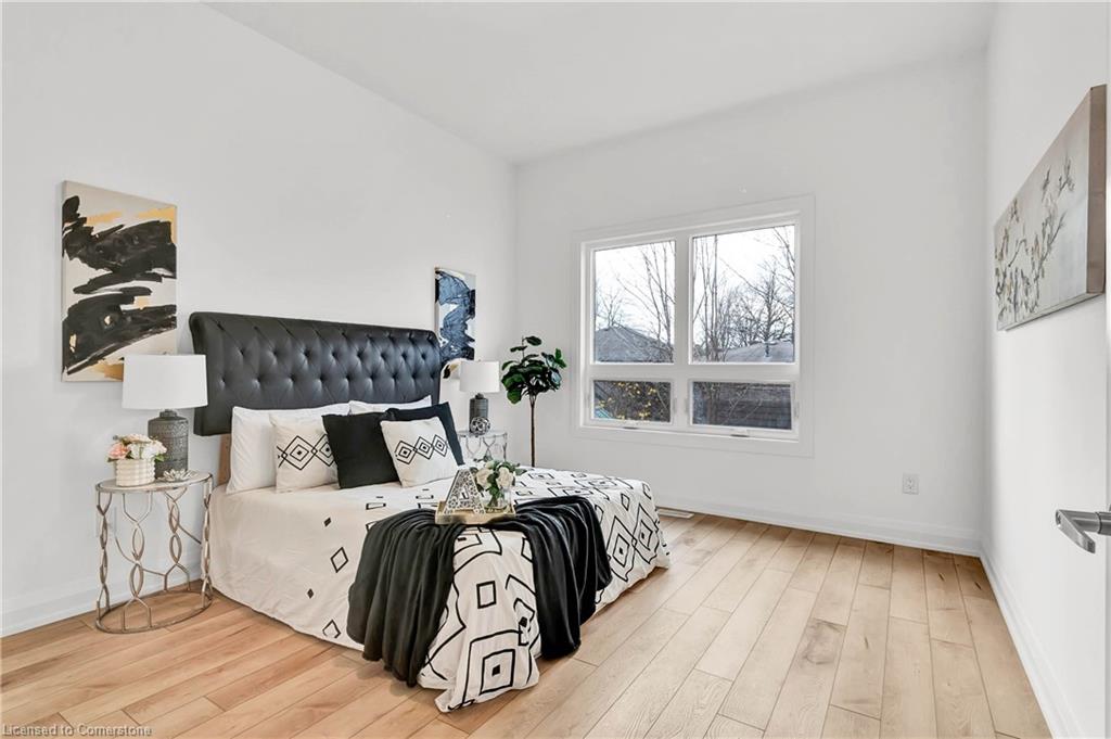 182 Commercial Street Property Photo 19