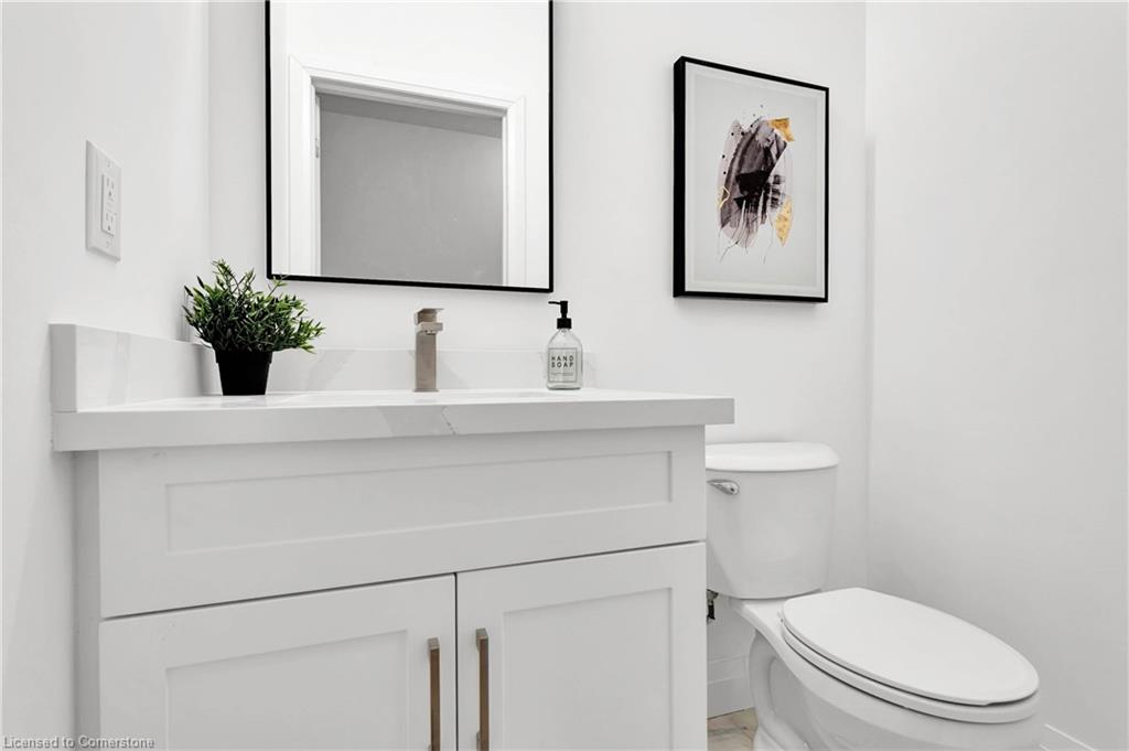 182 Commercial Street Property Photo 25