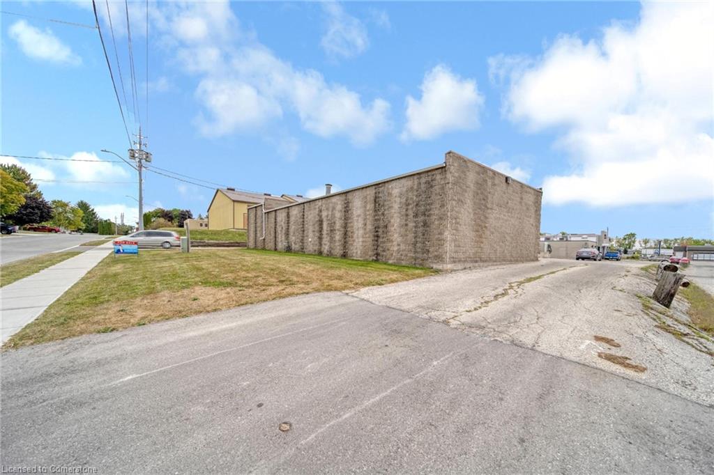 683 11th Street Property Photo 16