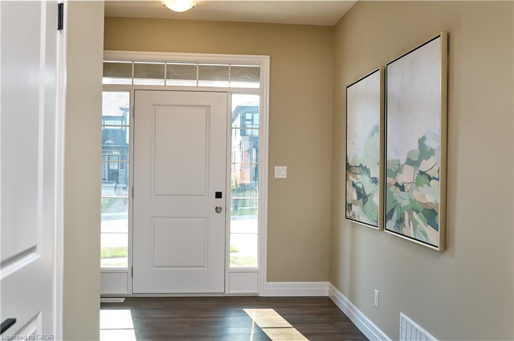 364 Chokecherry Crescent Property Photo 6