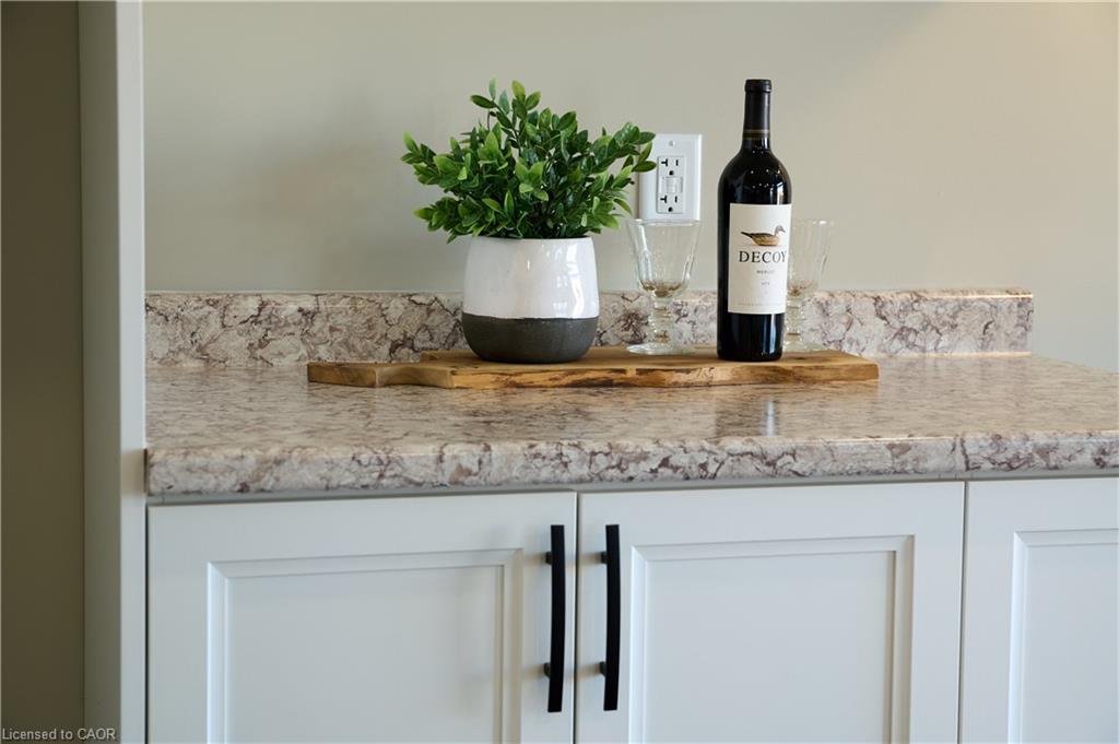 364 Chokecherry Crescent Property Photo 23