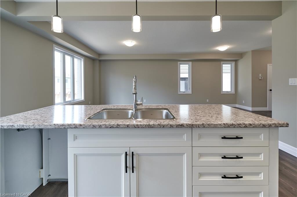 364 Chokecherry Crescent Property Photo 30