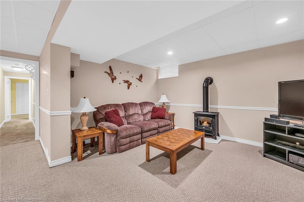 86 Griffith Drive Property Photo 26