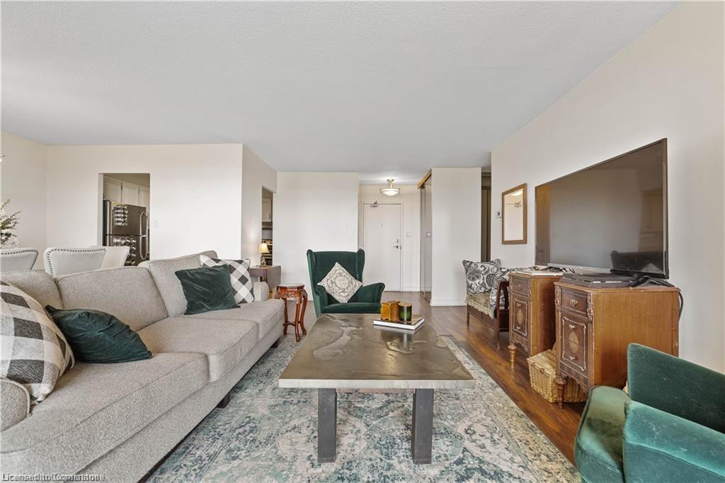 1414-500 Green Road Property Photo 12
