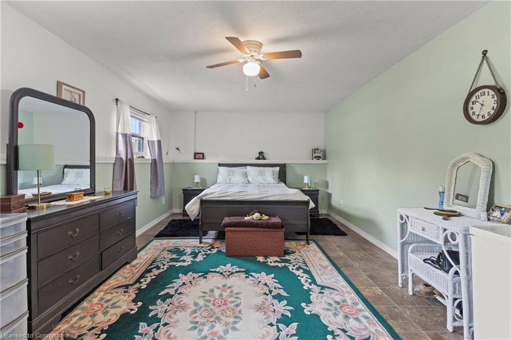550 Albany Street Property Photo 36