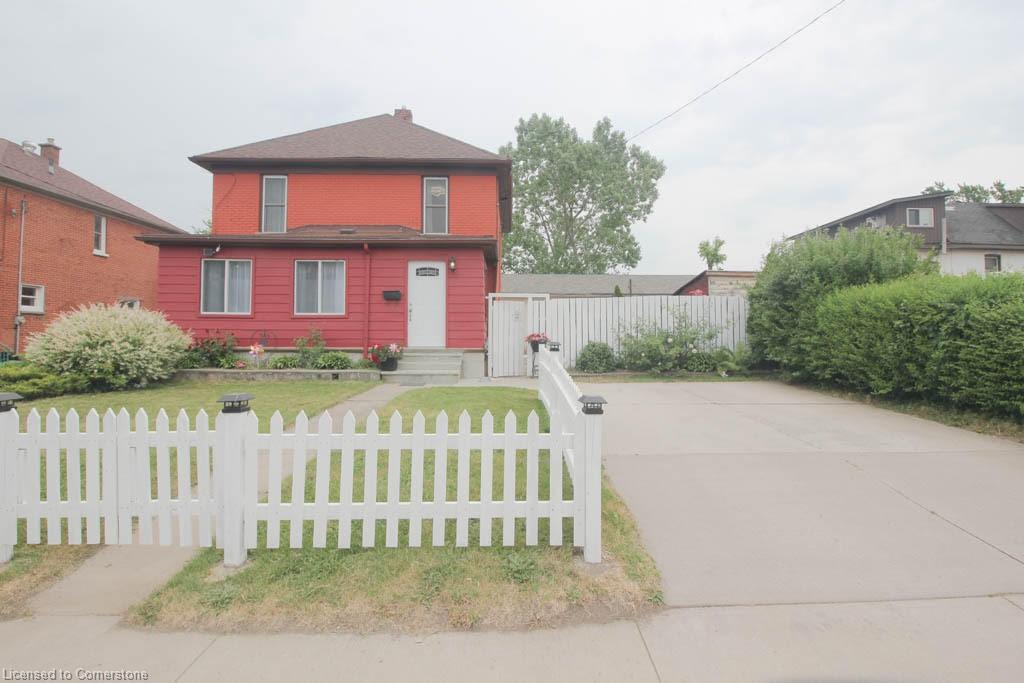 4472 Second Avenue Property Photo 2