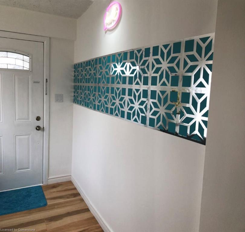 4472 Second Avenue Property Photo 3