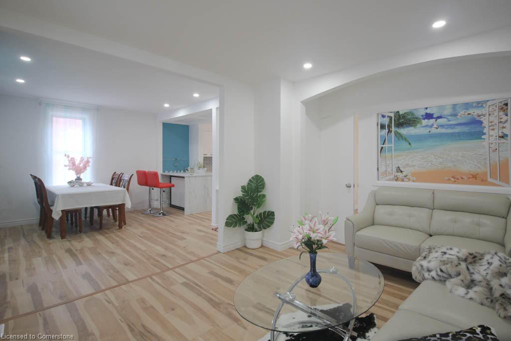 4472 Second Avenue Property Photo 5
