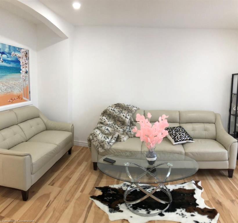 4472 Second Avenue Property Photo 8