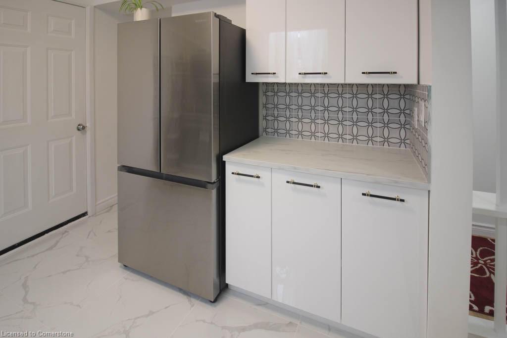 4472 Second Avenue Property Photo 11