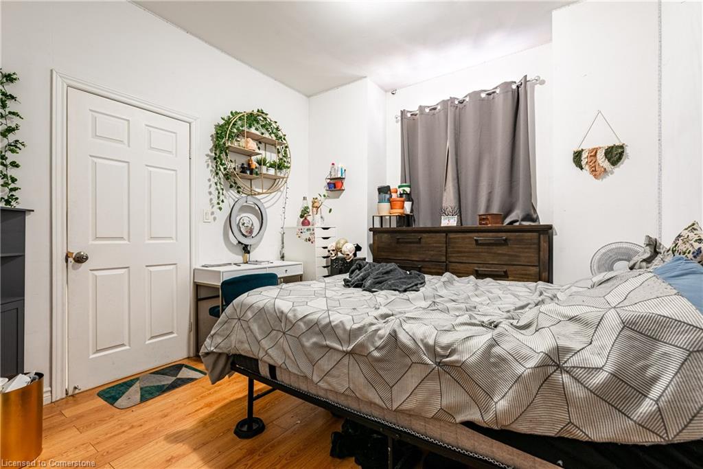 55 Cannon Street W Property Photo 6