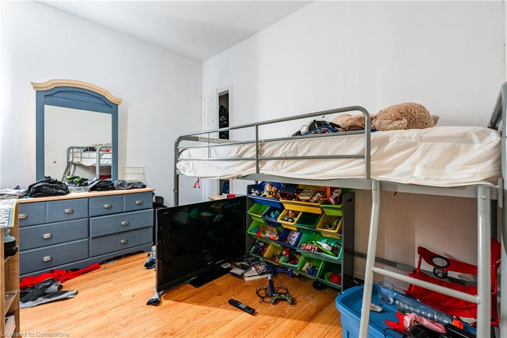 55 Cannon Street W Property Photo 9