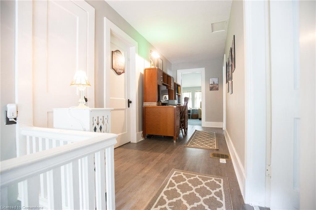 220 First Avenue Property Photo 26