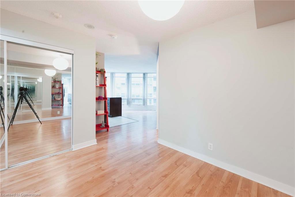 2209-361 Front Street W Property Photo 7