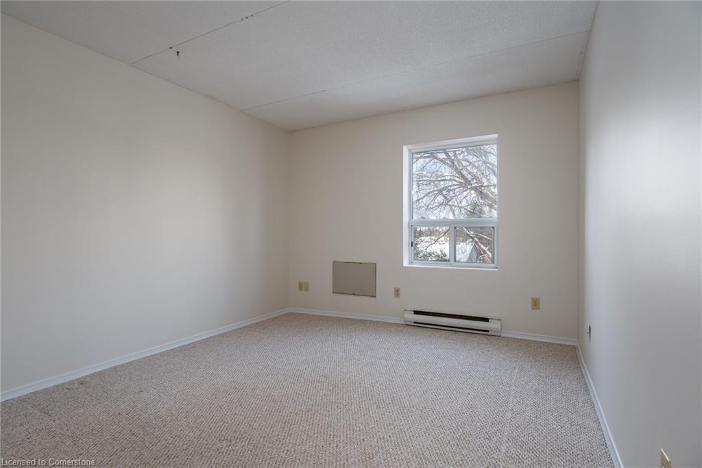 207-384 Erb Street W Property Photo 28