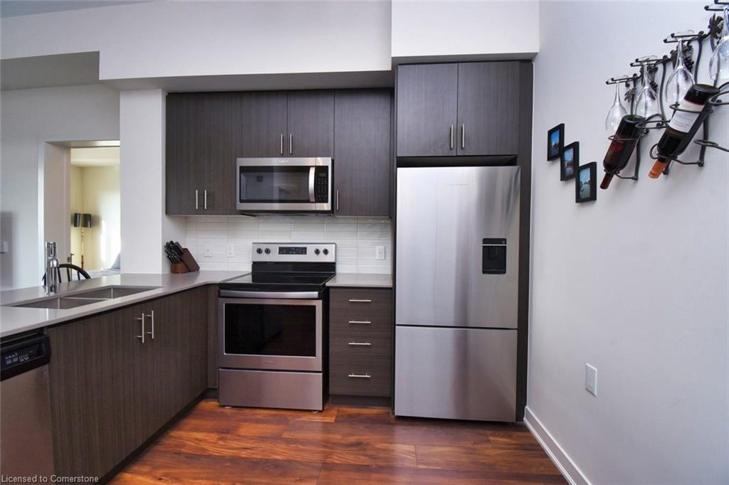 610-340 Plains Road E Property Photo 5